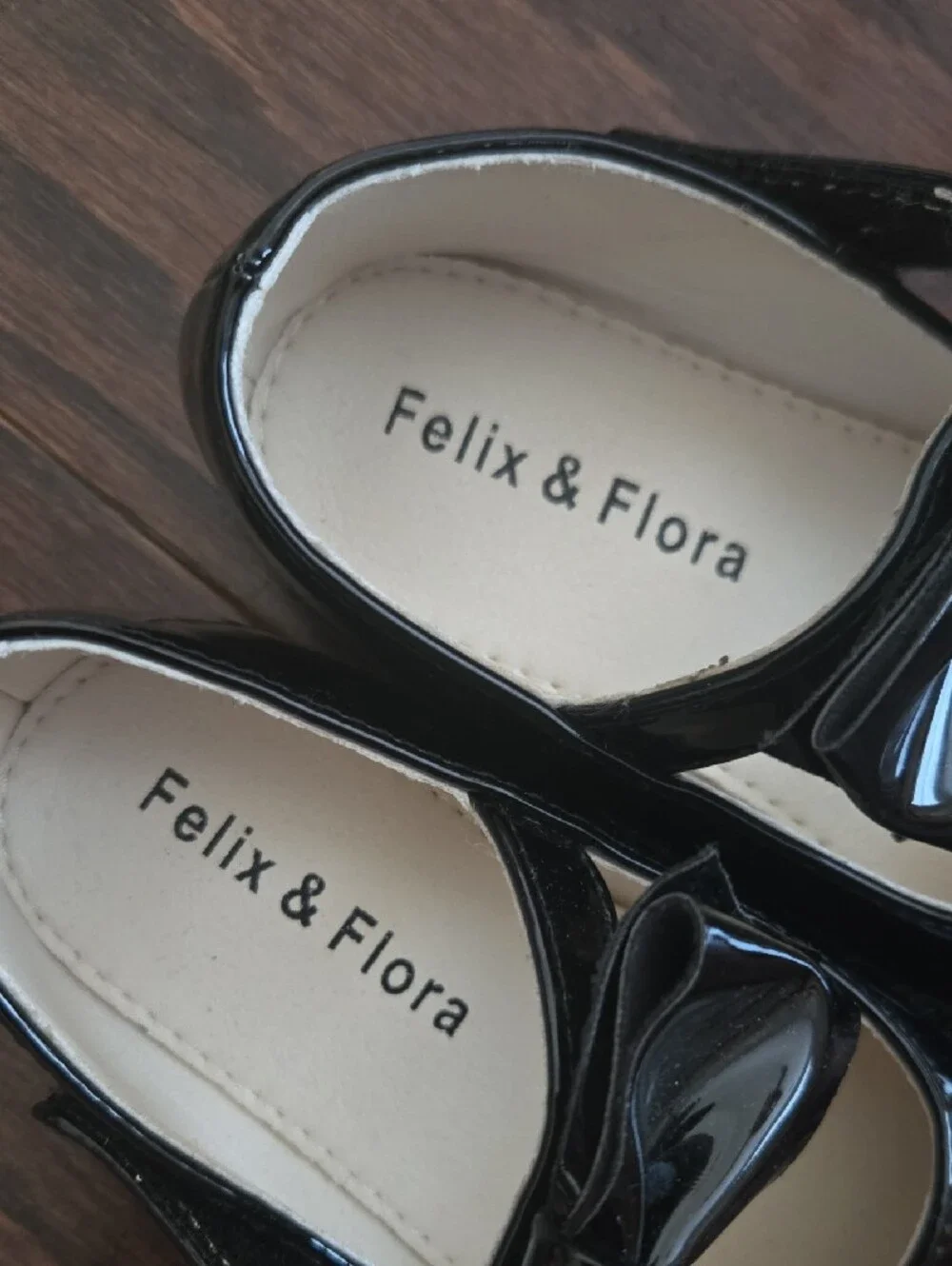 Felix & Flora Girls' Black Patent Bow Strap Dress Shoes